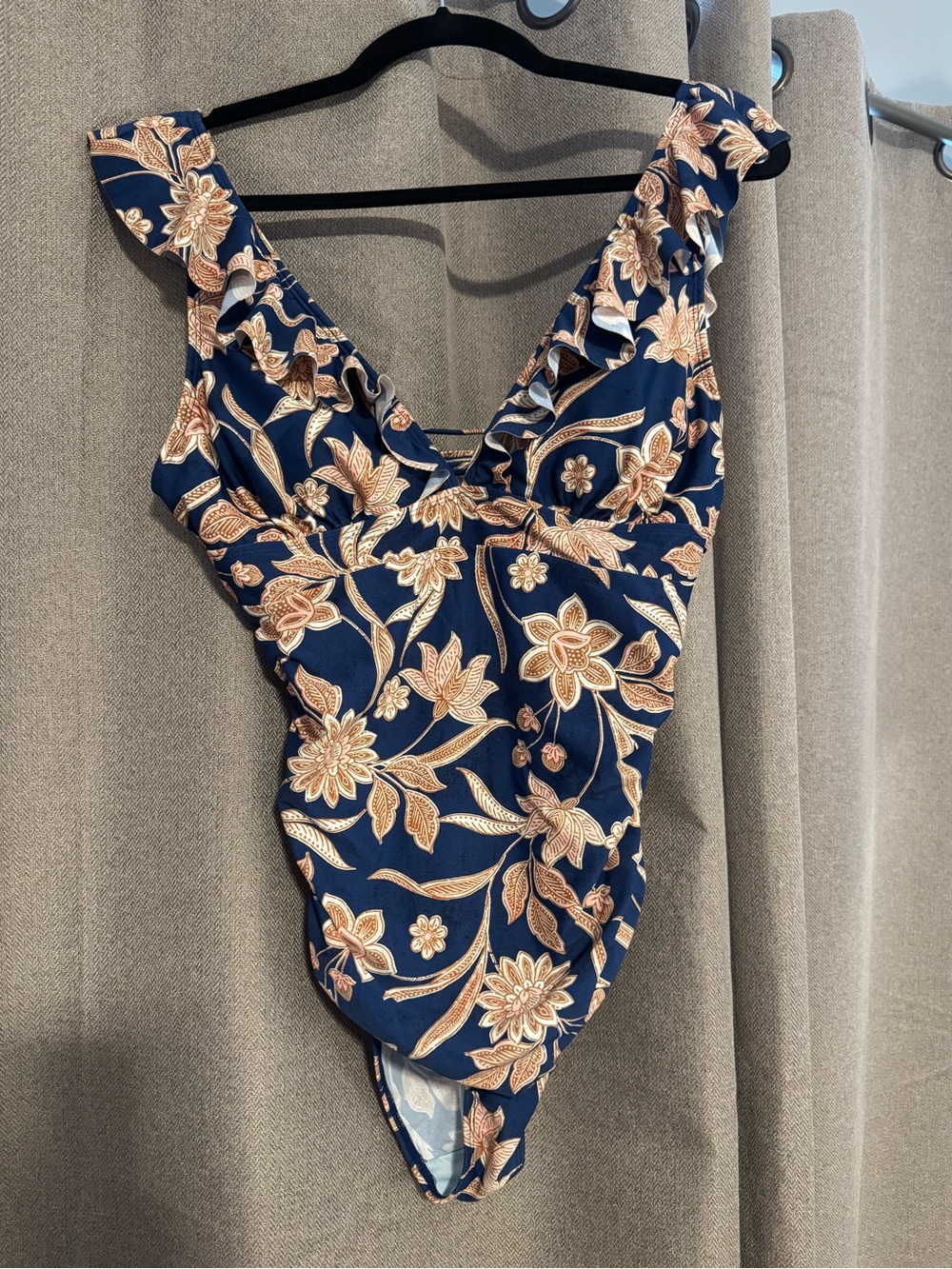 Cupshe Navy Floral One-Piece Swimsuit with Peach Print